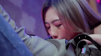 Gadis Seksi Lin Siyu Sedang Asyik Menghisap Dan Ditusuk Dengan Keras.