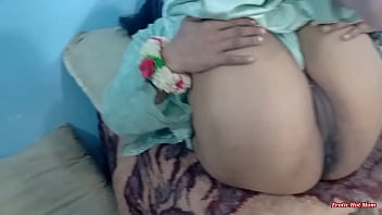Gadis India Berhijab Digencet Ganas