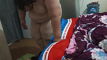 Ibu Mertua Menggoda Setelah Dipijat Part5