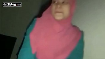 Pasangan Indo Dan Malay Panas Di Ranjang, Aksi Mereka Bikin Gempar!