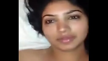 Gadis India Seksi Dan Menggoda