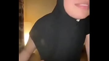 Malam Panas Bersama Jilbab Seksi Dan Kenikmatan Tak Terlupakan