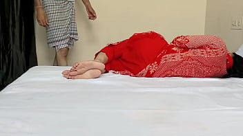 Sasur Ji Memeluk Bahu Di Ranjang Malam Ini Full Movie