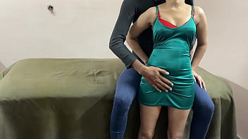 Kasih Uang Pada Gadis Dan Ajak Ke Hotel Untuk Bercinta Sepanjang Malam